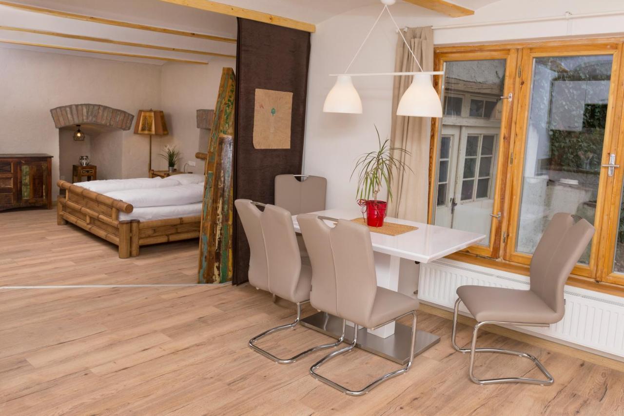 Aparthotel Scheinerhaus Laa an der Thaya Exterior foto